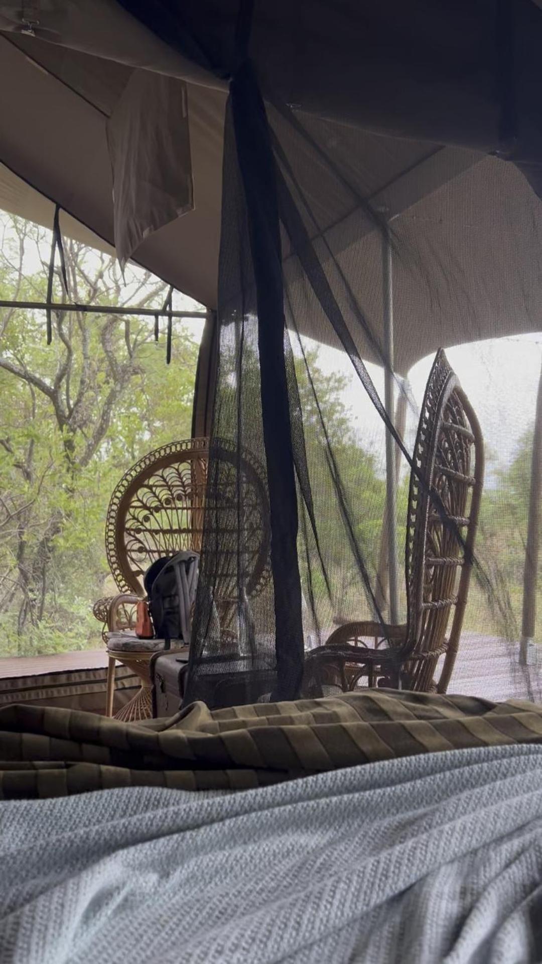 Out In Africa Wildlife Lodge Hammanskraal Esterno foto